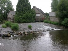 Moulin à Farine De La Chèze Et Moulin à Tan Et Tannerie Allaire, Puis Moulins à Farine Morel, Actuellement Maison Et Centre Culturel 