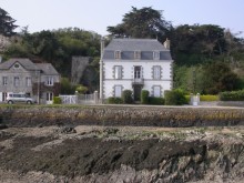Usine de chaux Mercier, actuellement maison