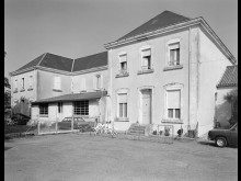 Laiterie Industrielle Et Caséinerie De Courçon ; Actuellement Logement 