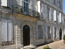 Hôtel Kervilio-broussard  Pons