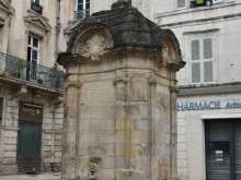 Fontaine Du Pilori  La Rochelle