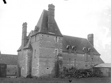 Château De Crémel  Monceaux-en-bessin