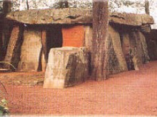 Le Dolmen De Bagneux  Saumur