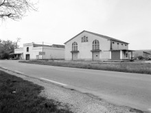 Cellier, Puis Coopérative Vinicole Des Joncquiers  L'isle-sur-la-sorgue