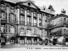 Hôtel De Manufacturier, Tissage De Laine Et Usine D'apprêt Des étoffes, Fabrique Nicolas Lemonnier, Dite La Grande Maison, Puis Château Des Ducs D'elbeuf 