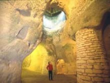 VILLAGE TROGLODYTE DE ROCHEMENIER