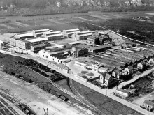 Usine à Papier à Cigarette Zig Zag, Puis Usine De Fibres Artificielles Et Synthétiques De La Société Nouvelle De Soie Artificielle Puis Société Des Textiles Artificiels De Besançon, Actuellement Usine  Saint-aubin-lès-elbeuf