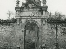 Porte  Mézières-en-brenne