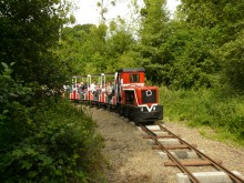 Train Touristique De Semur En Vallon  Semur-en-vallon