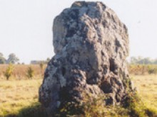 MENHIR DES LOUERES