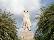 MONUMENT DE NAPOLEON A CRAONNE