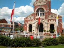 Basilique Notre Dame De Brebieres  Albert