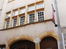 Musée Souvenirs Et Traditions  Chasselay