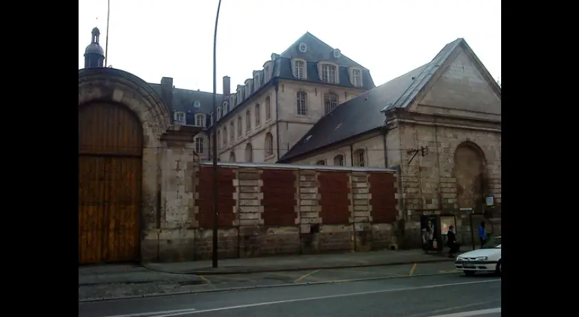 Ancien grand séminaire, caserne Dejean, Amiens