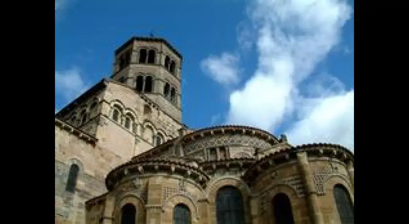 Ancien Monastère Bénédictin de St-Austremoine