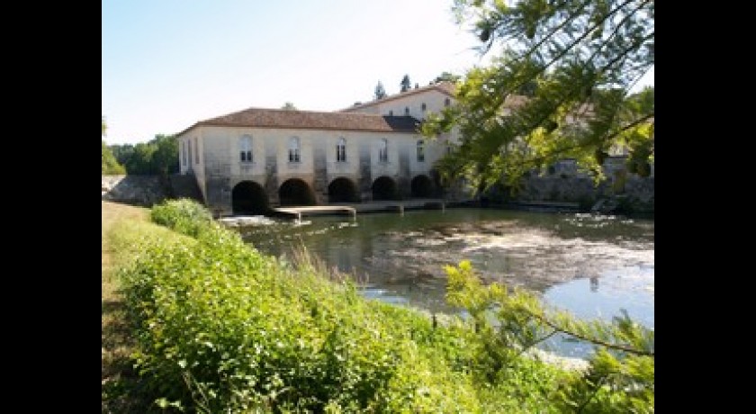 Ancienne minoterie et huilerie de Abzac