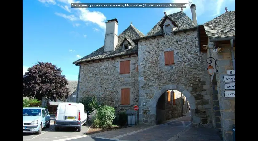 Anciennes portes des remparts, Montsalvy (15)