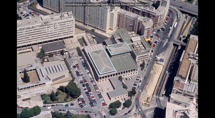 bibliothèque universitaire Saint-Charles