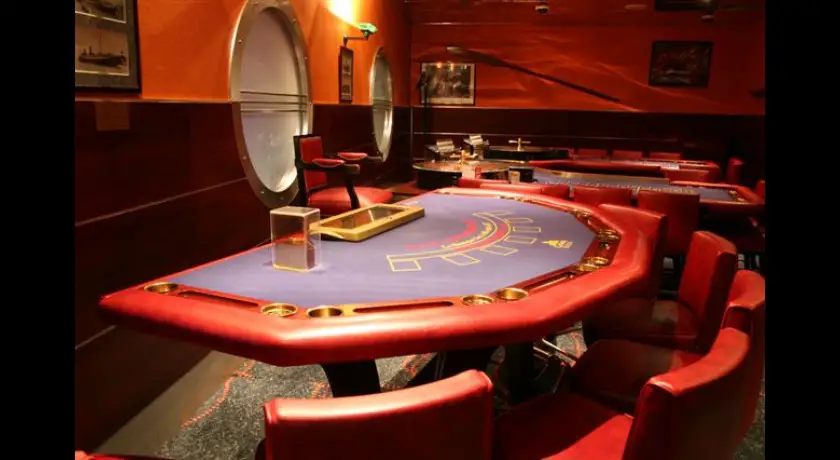 Casino de Roscoff, groupe Tranchant