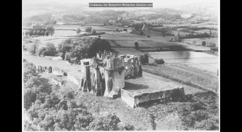 Château de bidache Bidache tourisme