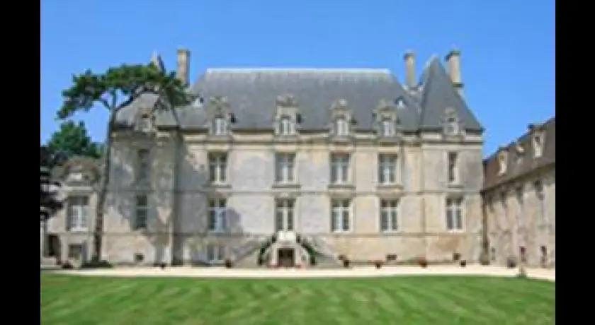 Chateau de Courseulles
