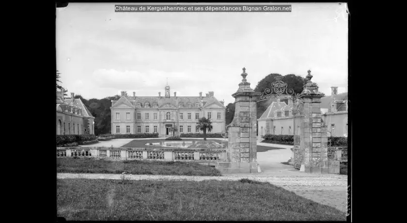 Château de Kerguéhennec et ses dépendances