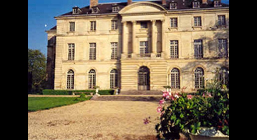 CHATEAU ET MUSEE DU BOIS DE MONTGOBERT