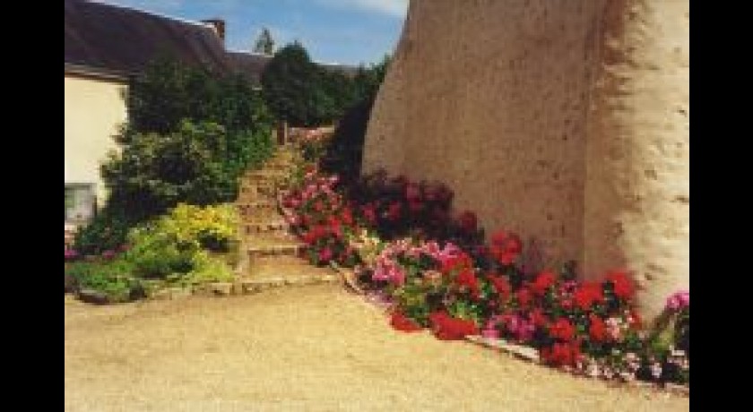 DONJON DE L'ANCIEN CHATEAU