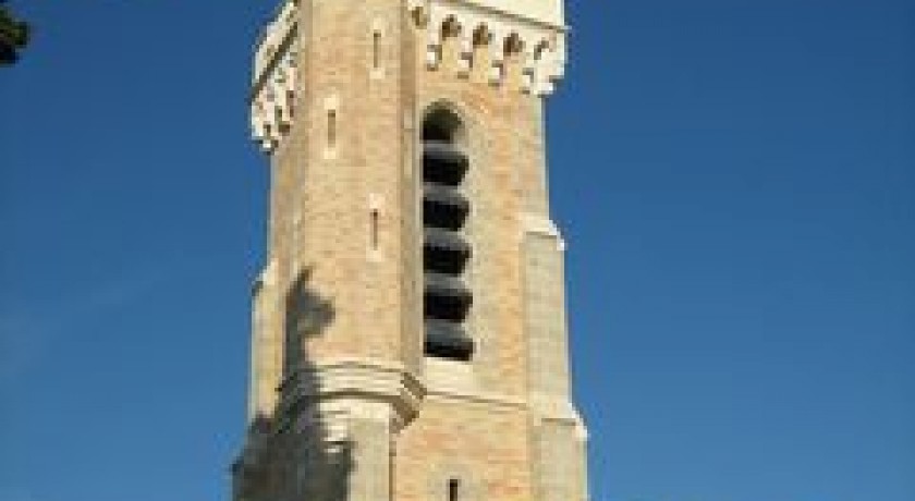 Eglise et clocher de Peyrières