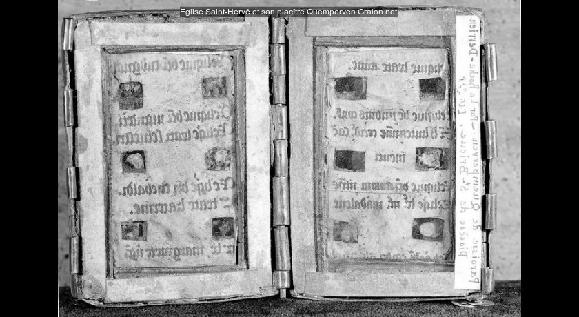 Eglise sainthervé et son placître Quemperven tourisme