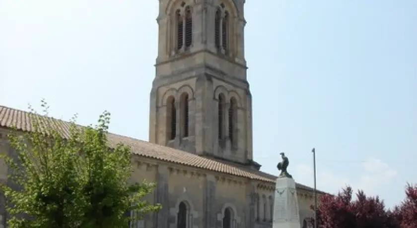 Eglise Saint-Pierre de Civrac-en-Médoc