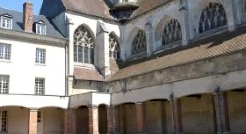 Eglise Saint Taurin