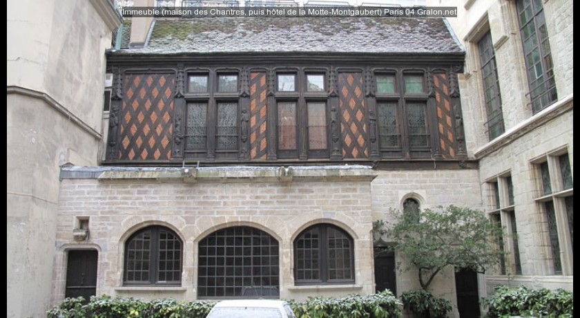 Immeuble (maison des Chantres, puis hôtel de la Motte-Montgaubert)