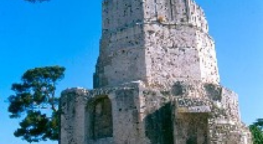 La tour Magne 