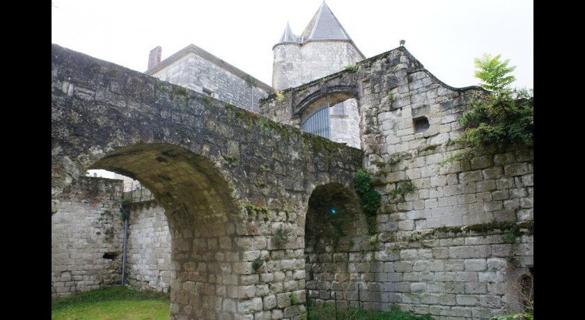Le château fort de Brassac, Tarn et Garonne (82)