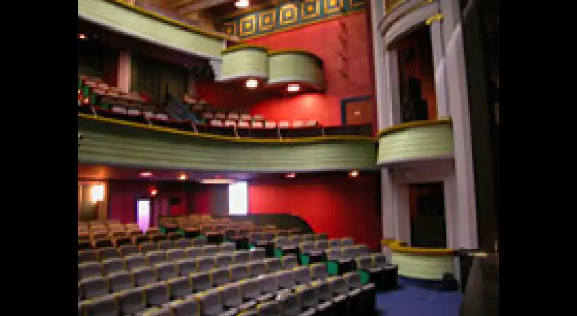Le Granit, scène de théâtre nationale