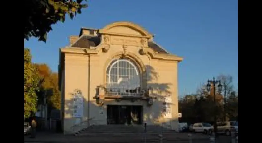 Le théâtre municipal de Coulommiers (77)