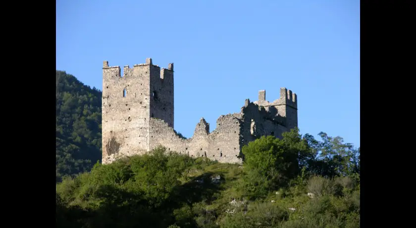 Les ruines du château de Miglos