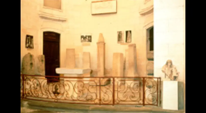 Musée Archéologique de l'Hôtel Dieu