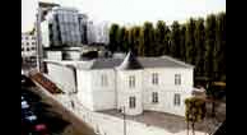 Musée De La Carte à Jouer Issy Les Moulineaux Musée français de la carte à jouer Issy-les-moulineaux tourisme Musée