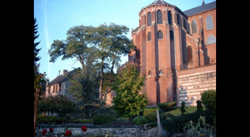 Musée Monseigneur Pigneau de Behaine