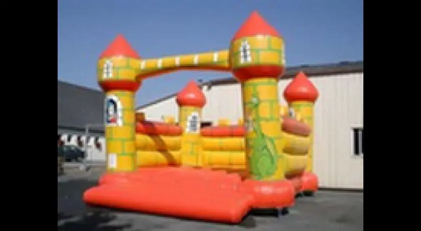 Parc de loisirs et de structures gonflables pour les enfants, à Smarves