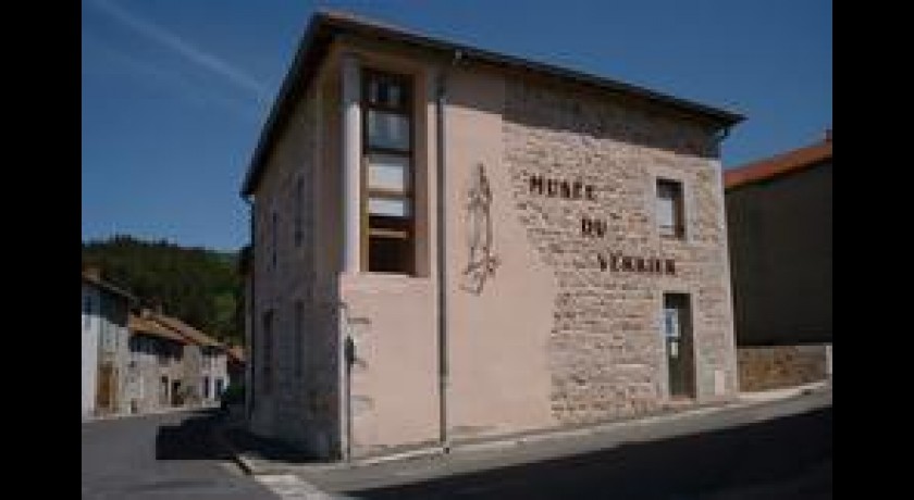 Patrimoine verrier historique de la montagne Bourbonnaise