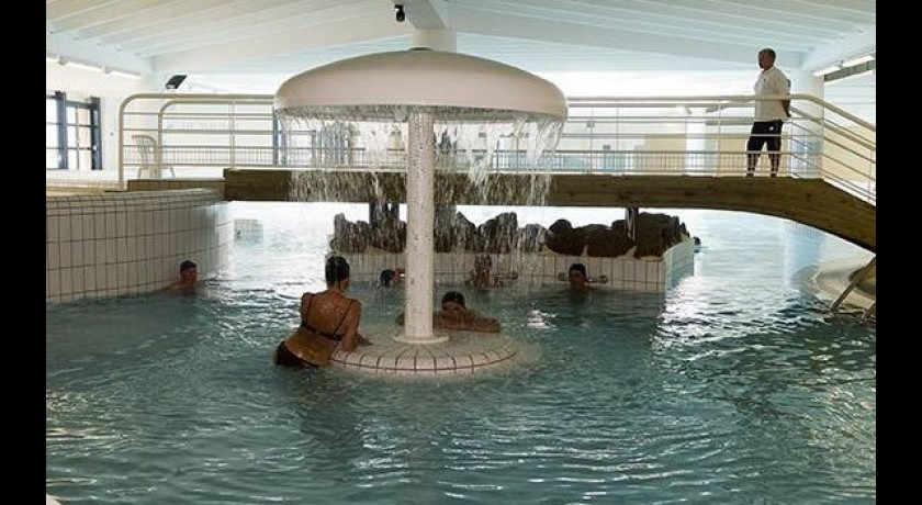 Piscine détente & Spa - le Forum de la Mer (Trégastel)