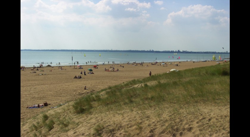 PLAGE DES ROCHELETS