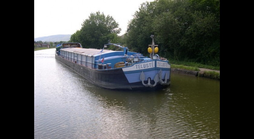 Port Fluvial de Parroy