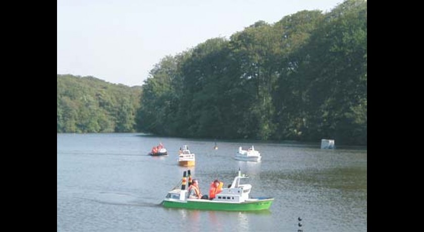 Port miniature de la forêt de Villecartier