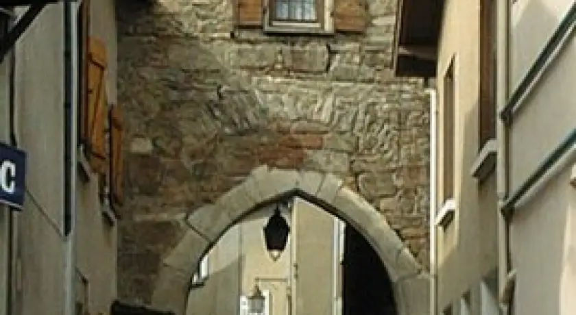 Porte Sud de l'ancient Fort