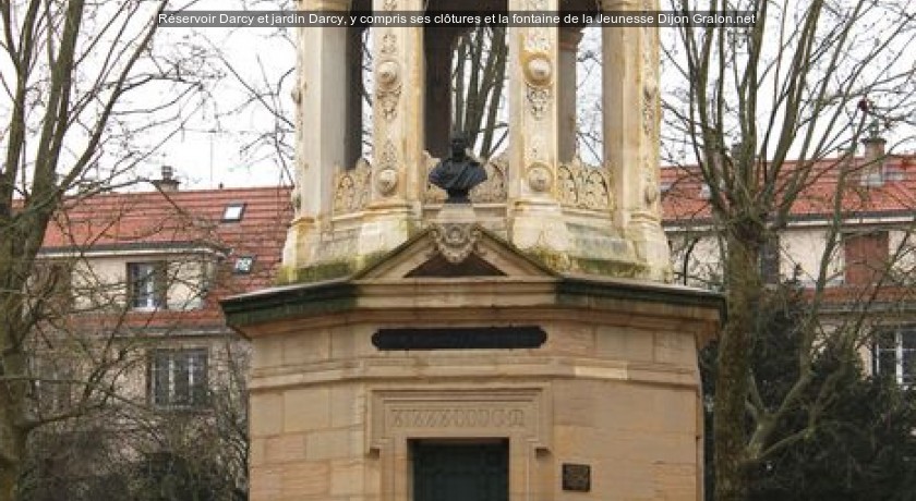 Réservoir Darcy et jardin Darcy, y compris ses clôtures et la fontaine de la Jeunesse