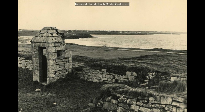 Restes du fort du Loch
